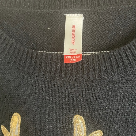 No Boundaries Cat with antlers Ugly Sweater - Picture 3 of 3